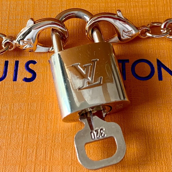 LOUIS VUITTON PADLOCK & MATCHING CHAIN W/BOX BAG - Picture 11 of 13